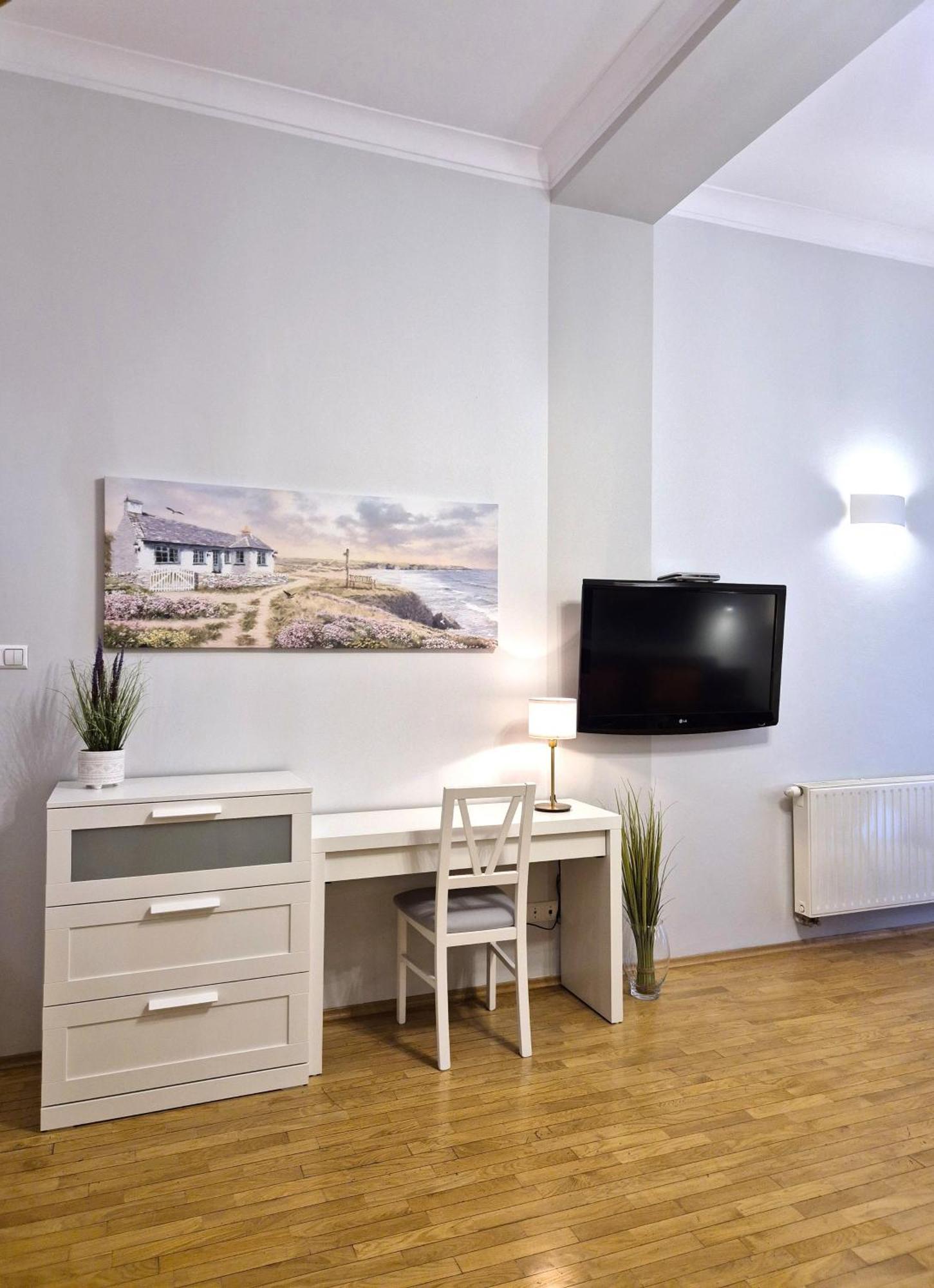 Ariadna - Pantheon Apartments Krakow Exterior photo